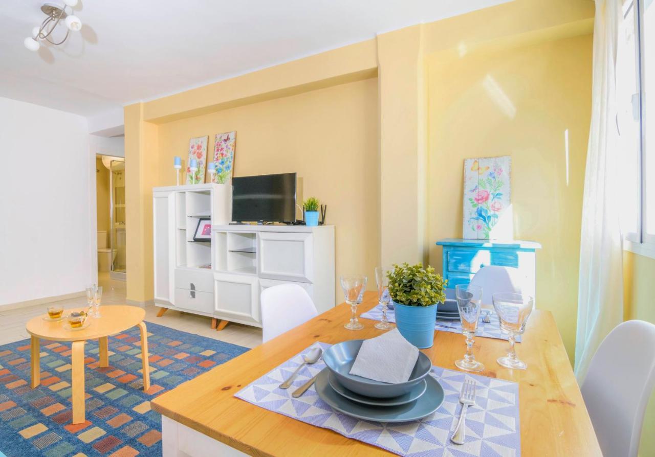 Apartamento Vialia Málaga Esterno foto